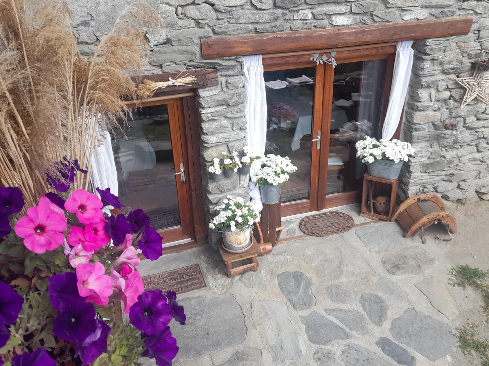 Appartement De Charme 4/6 Pers Dans Joli Village De Montagne Бур-Сен-Морис Экстерьер фото